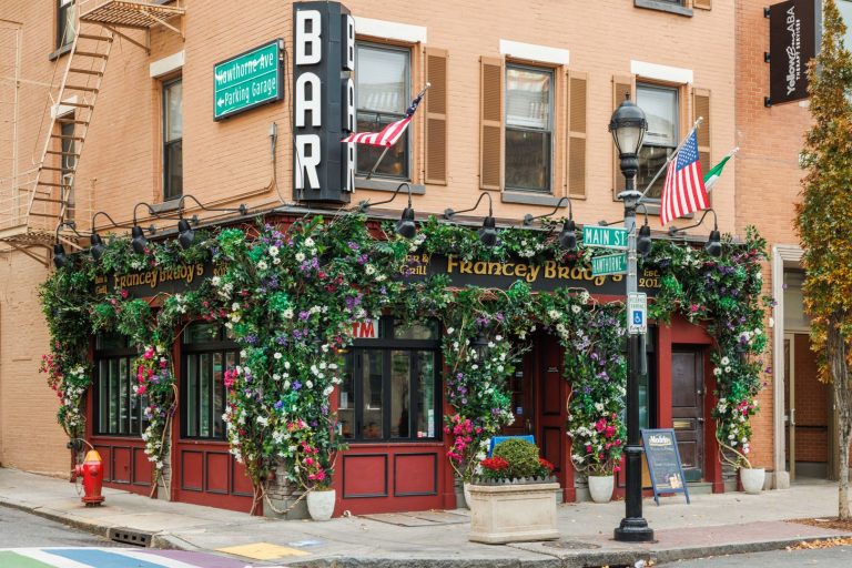 Sawyer Place - Neighborhood